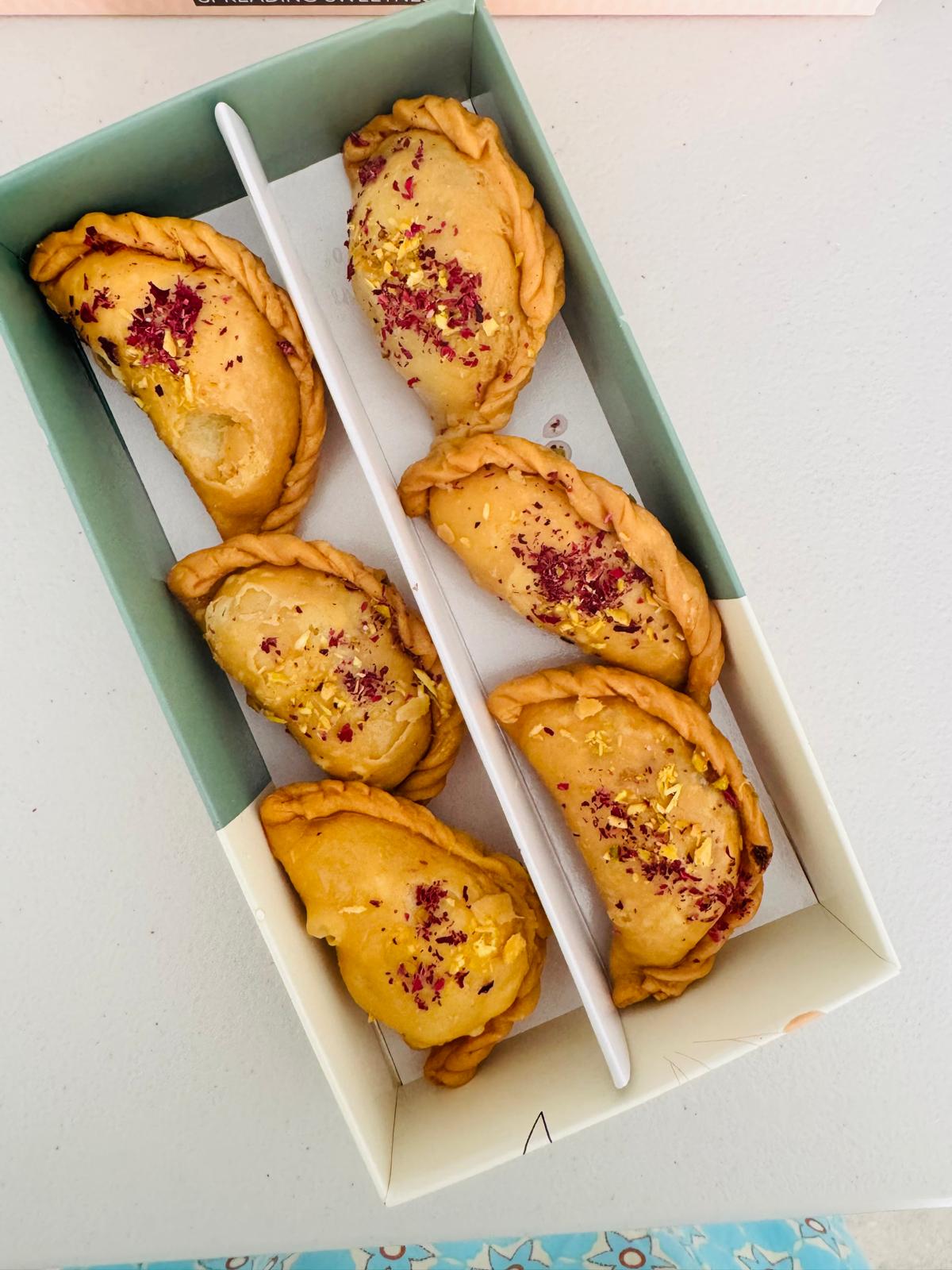 Suji Mawa Gujiya