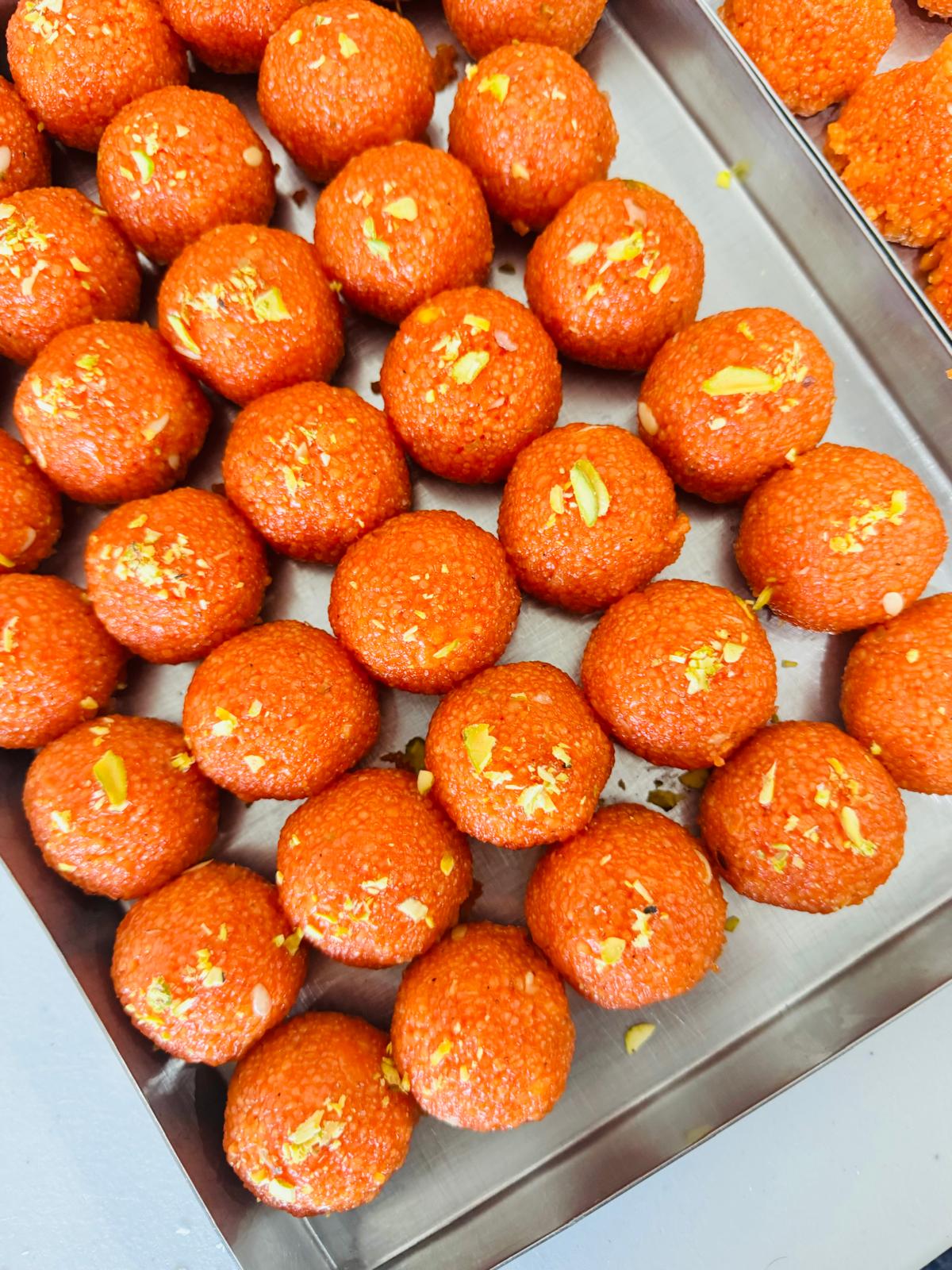 Desi Ghee Motichur Ladoo