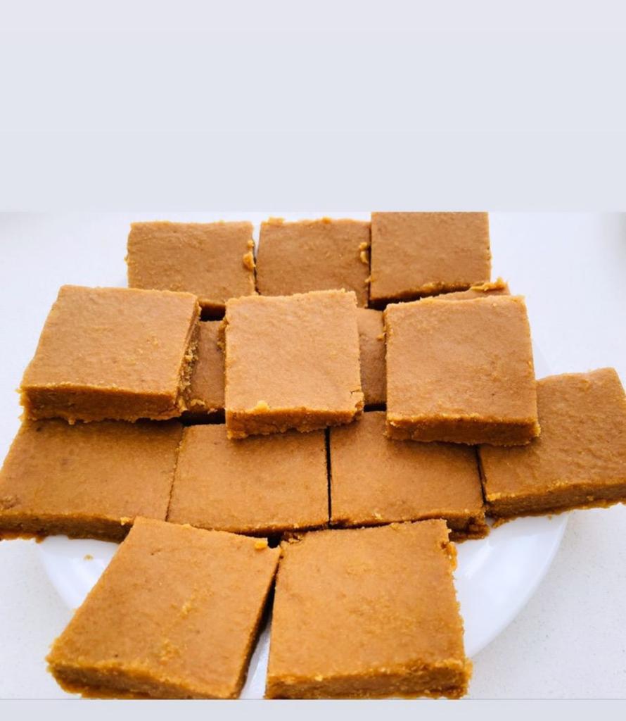 Mahudi Special Sukhadi (GudPapdi)