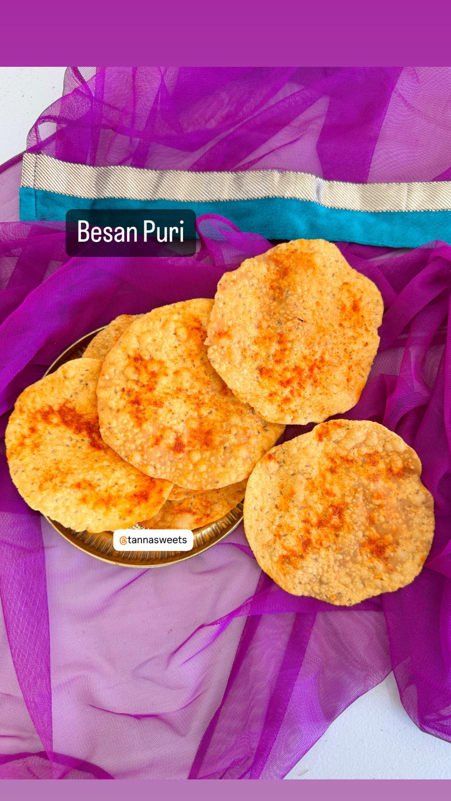 Besan Puri (Vanva)