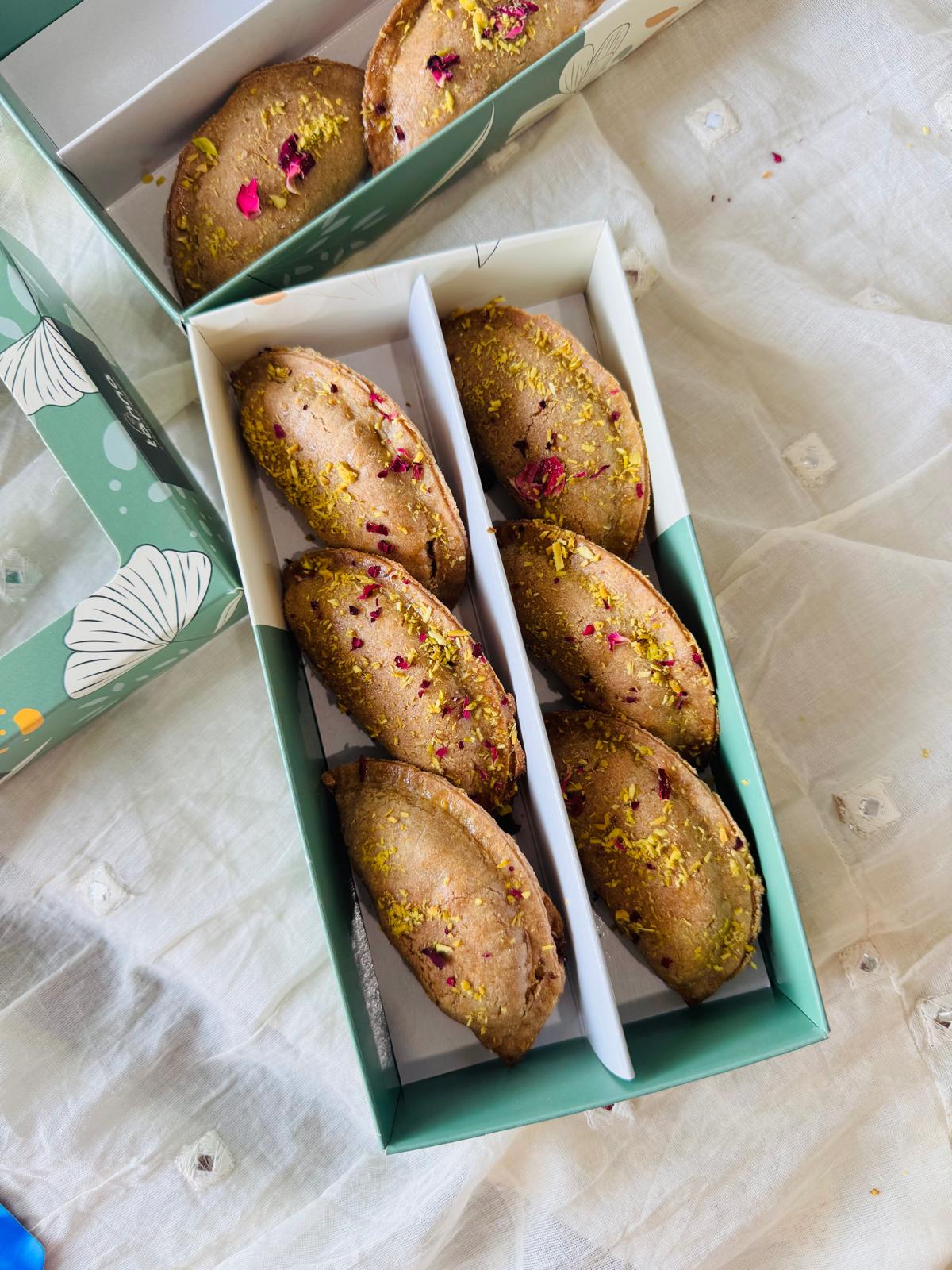 Millet baked Gujiya