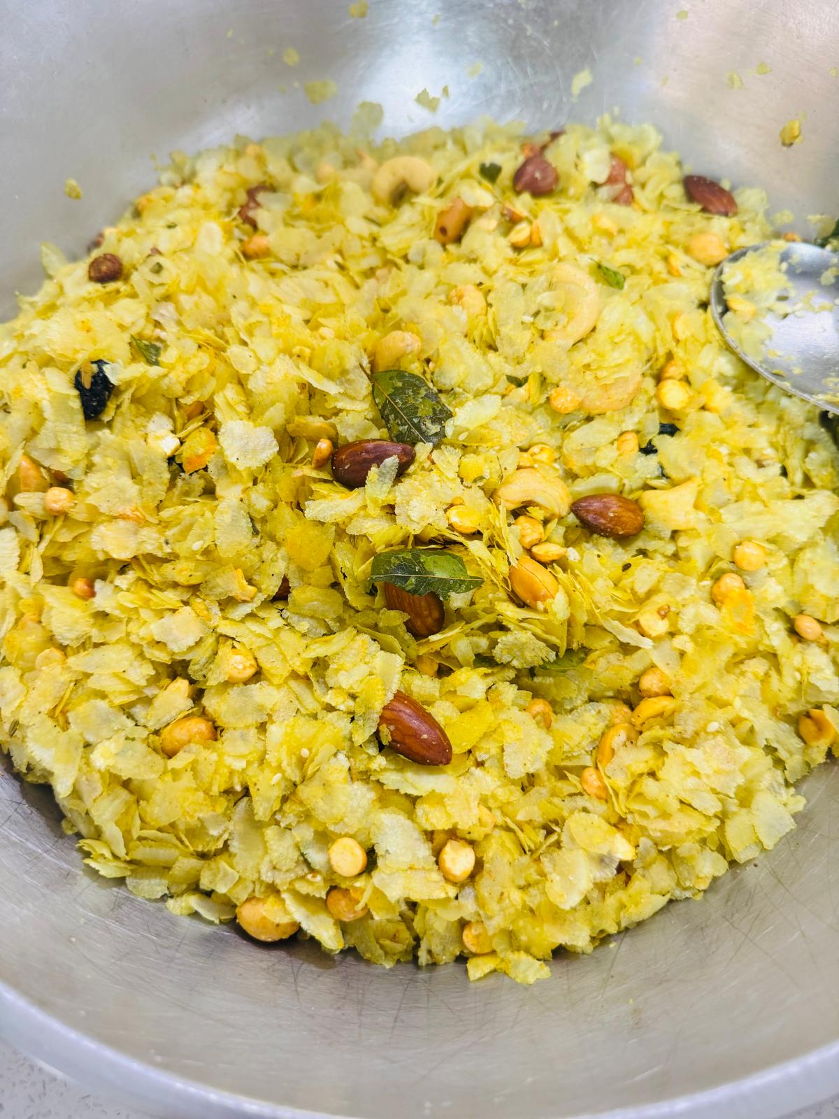 Nylon Poha Chivada