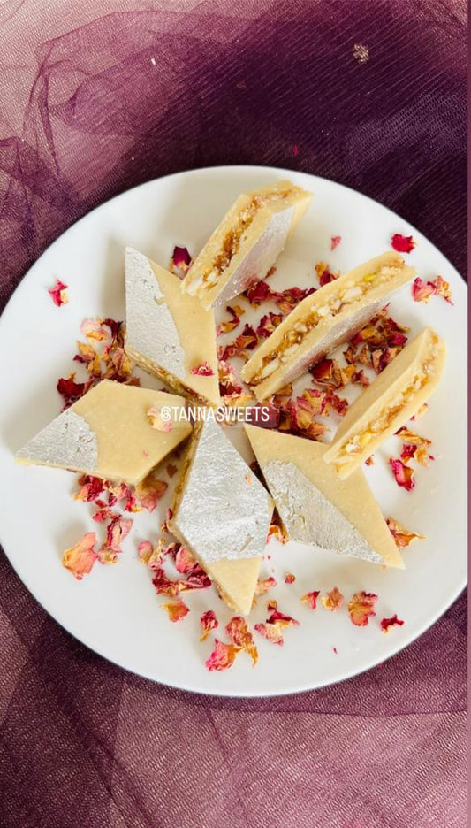 Sandwich Kaju Katli