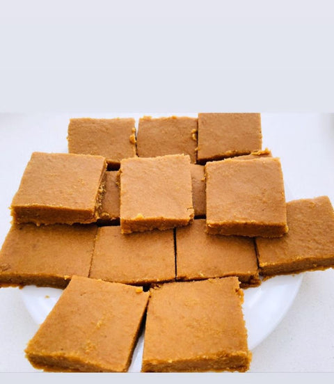 Mahudi Special Sukhadi (GudPapdi)